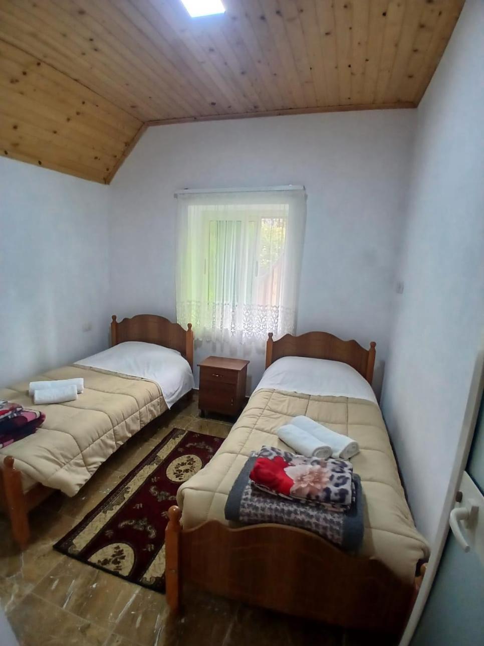 Bujtina Milani Bed & Breakfast Shkodër Exterior foto