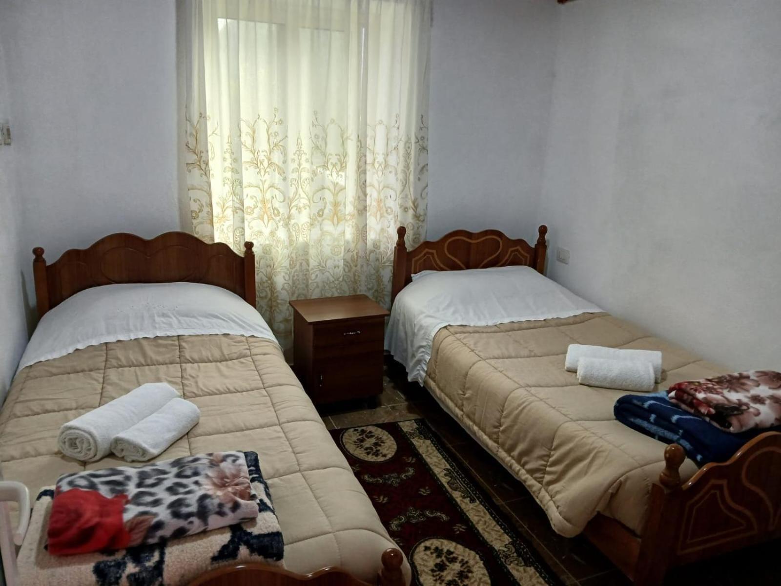 Bujtina Milani Bed & Breakfast Shkodër Exterior foto